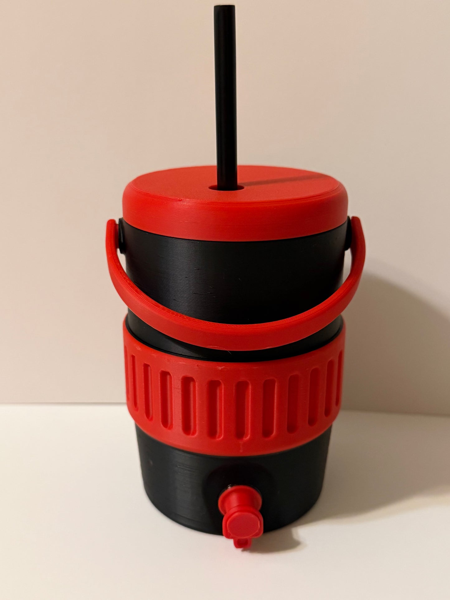 Can Cooler - Red & Black Checkered Cherry